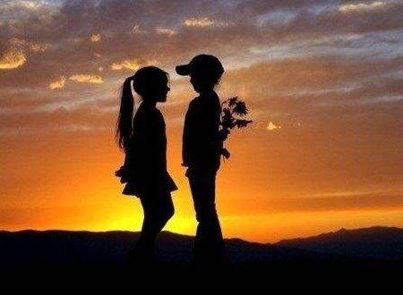 love 和fall in love 什么区别?