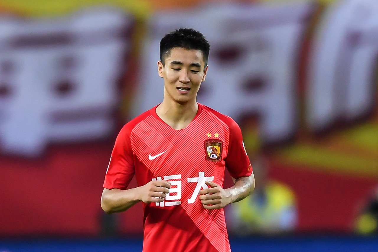 小张玉宁和韦世豪谁更能成大器？