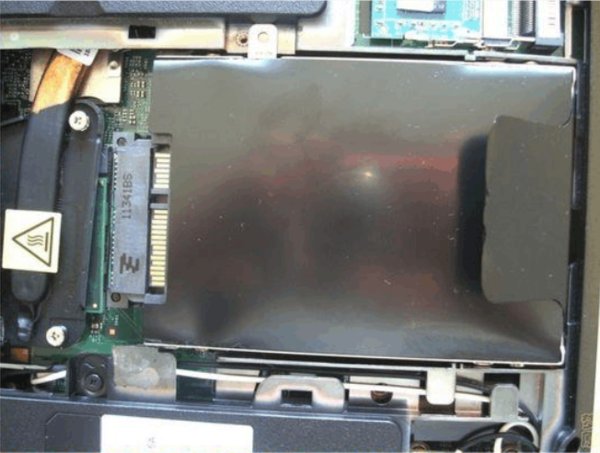 联想 G460 怎样拆下硬盘