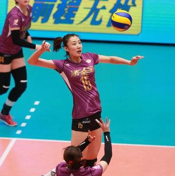 天津女排李盈莹扣球高度是多少？