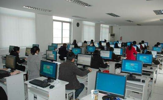 哪个软件可以做计算机二级office题