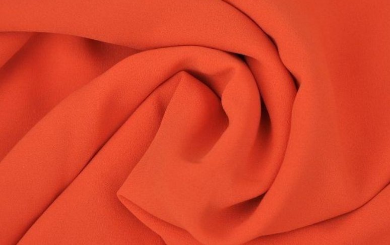 涤纶色丁布有什么缺点？是不是掉色啊