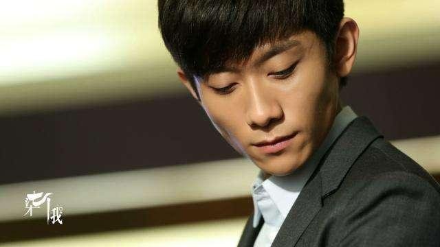 如何评价张一山在《柒个我》中的表现？