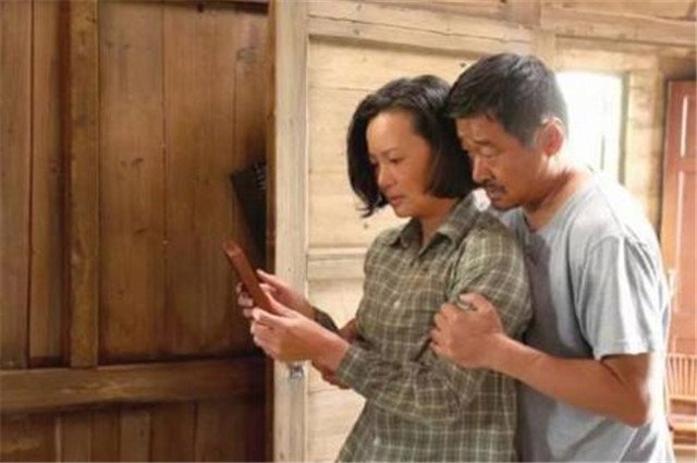 如何评价王小帅导演的《天长地久》？