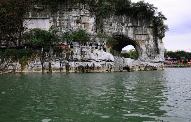 桂林最著名的景点是什么？