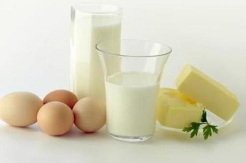 什么时候喝牛奶是最好的？