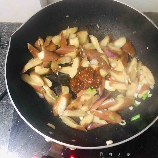 海天黄豆酱怎么吃才更好吃？