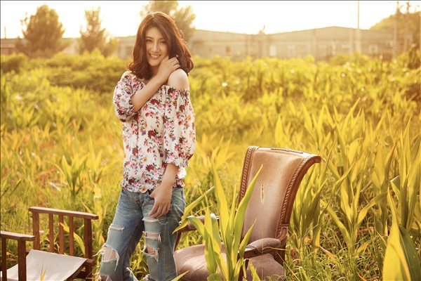 谁有女演员许多的照片，就是和吴若普演电视剧的那个女演员许多