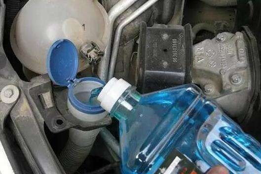  玻璃水冻住了,怎么办啊?？