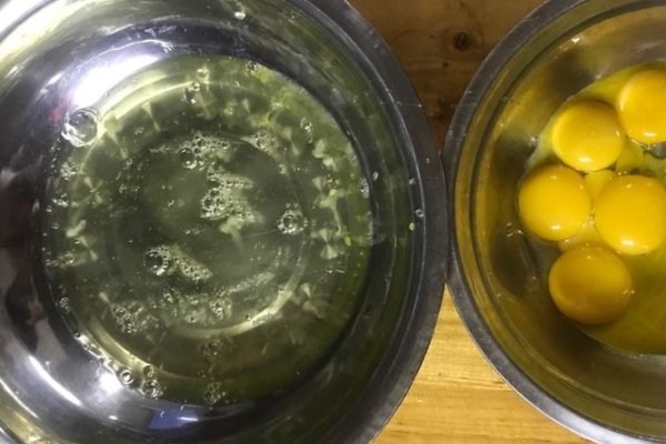 用蛋清打成奶油状，我这个还要多久