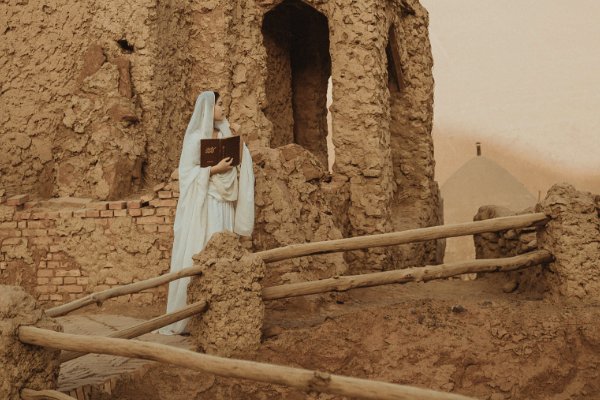 楼兰古国消失的原因是什么