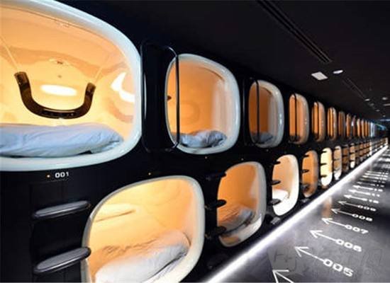 旅行住宿新体验：太空舱旅馆到底是什么？