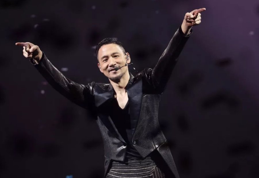 撕心裂肺十大催泪情歌