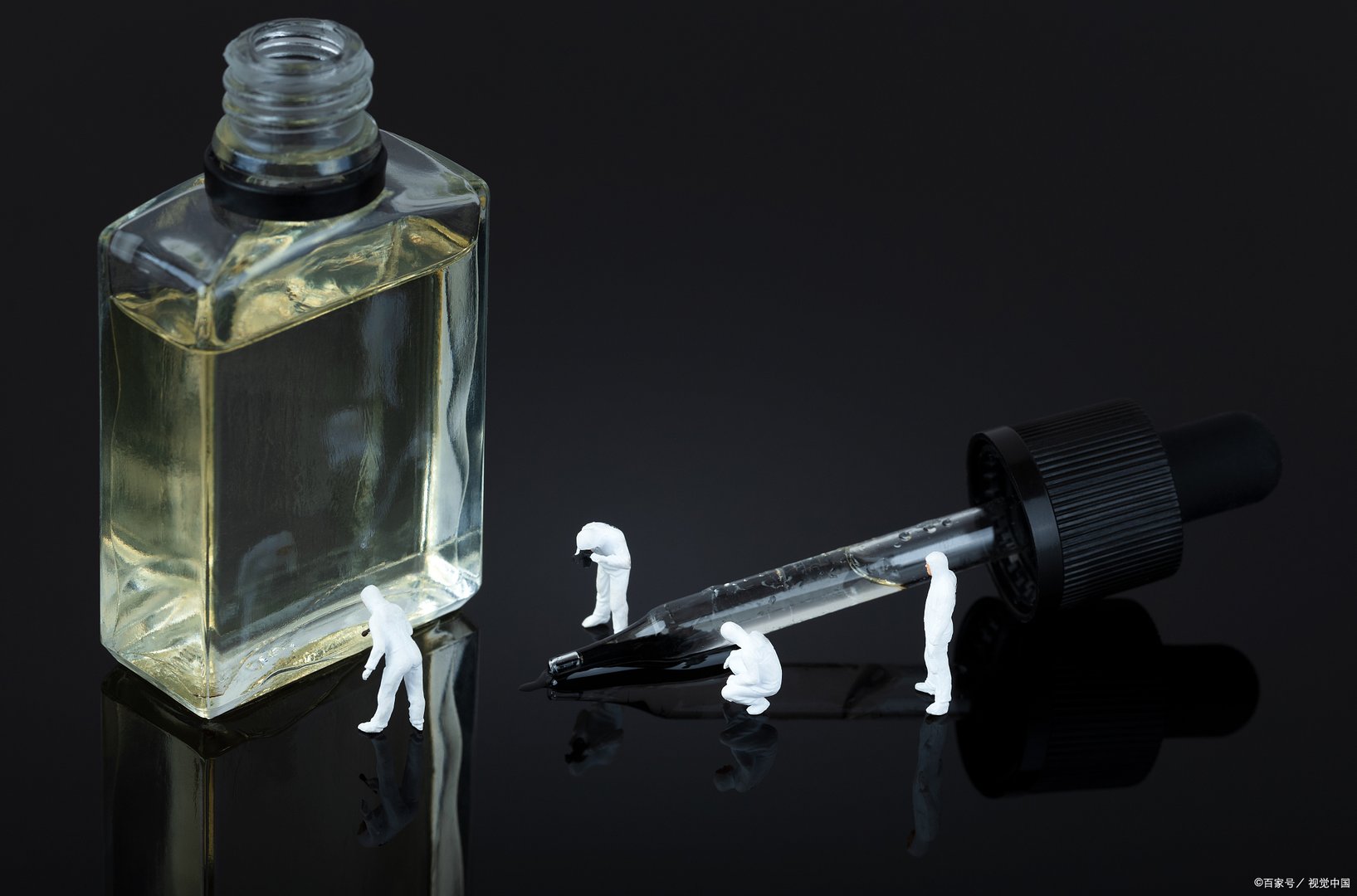 抽烟早已成为了一种社会性的习惯，那么电子烟的危害真的比卷烟小吗？