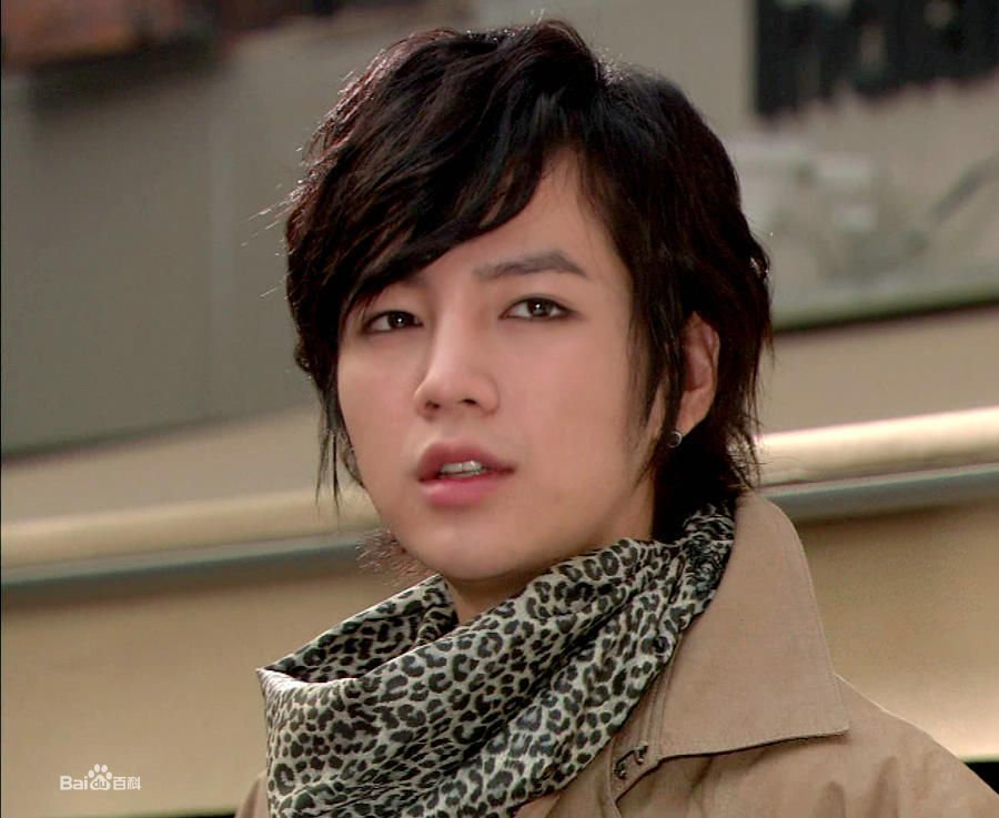 张根硕的资料和图片