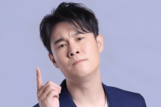 小沈阳两口子唱的歌