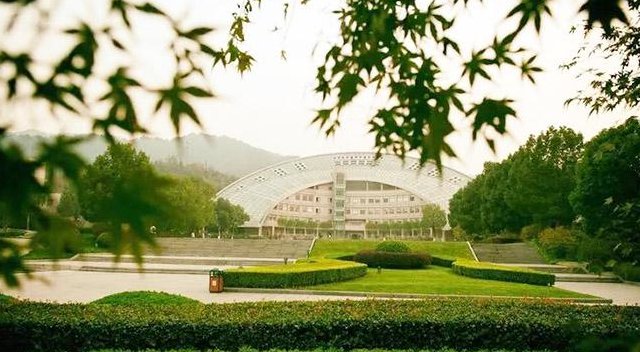 杭州外国语学校招生条件是什么？