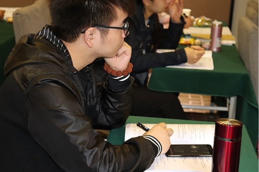 cfp考试流程及费用