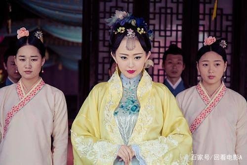 因演金锁成名，却出卖赵丽颖、公开怼王思聪，这个女星是谁？