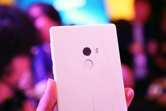 为什么说小米手机是屌丝机