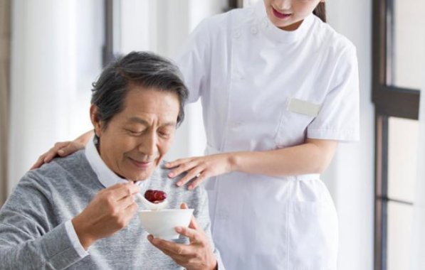 照顾病人的护工哪里找？