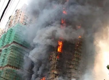 长沙数十层楼体燃烧剧烈，目前伤亡不明，现场火势有多严峻？采取了啥措施？