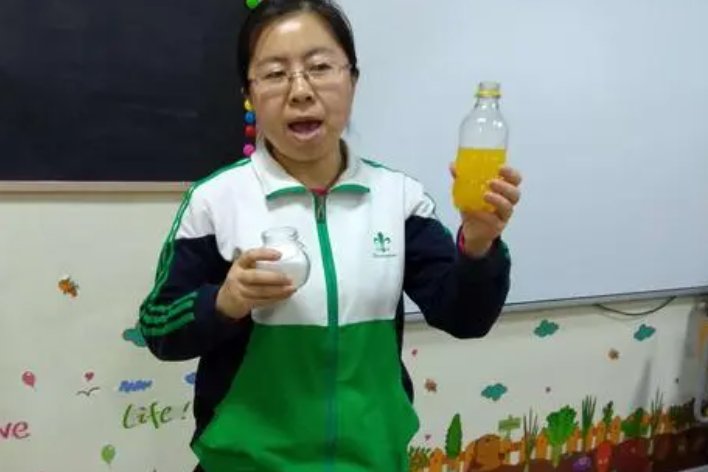 可乐喷泉实验原理