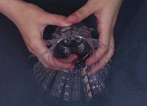 矿泉水瓶怎样做娃娃