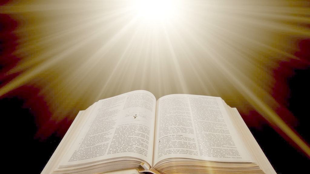 上帝为你关上一扇门，总会为你打开一扇窗。？