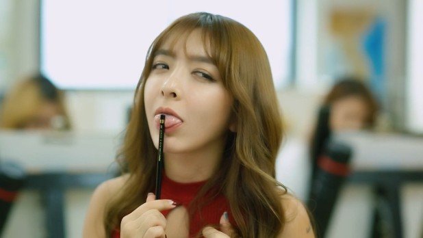 空即是色的剧情简介