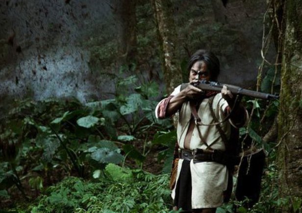 电影赛德克·巴莱主角莫那最后死了么？怎么死的？我看的最后没死啊