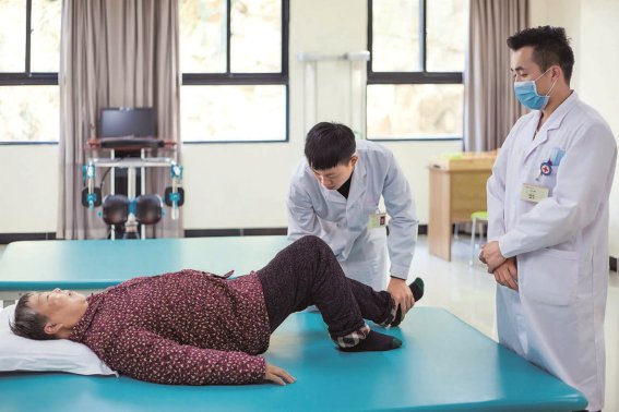 怎么报考康复治疗师证？