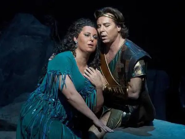 歌剧阿依达简介