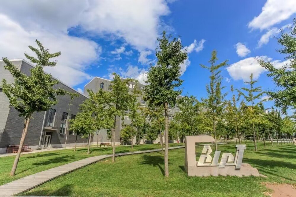 北京石油化工学院在哪个位置