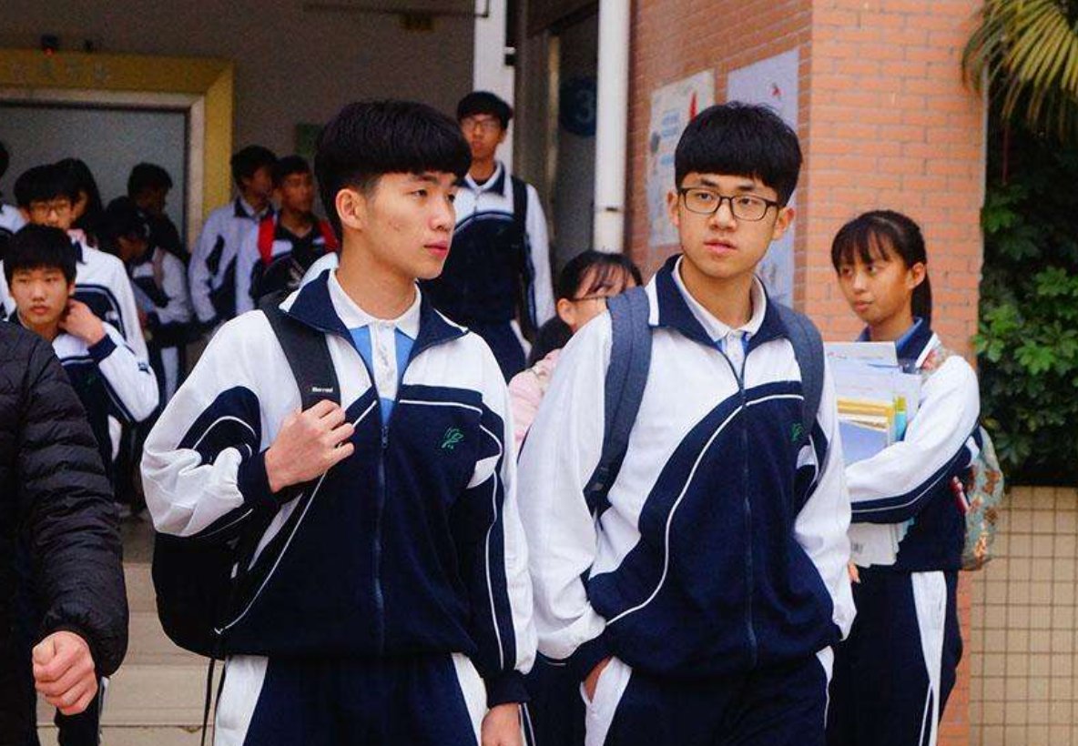 highschool是什么意思