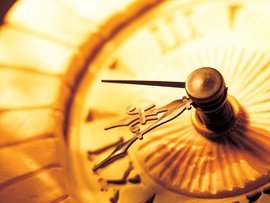 英国与中国的时差是多少？