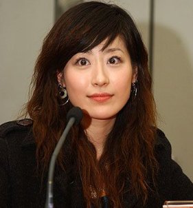 曾称青春都给了周星驰的她，现已39岁的年纪，如今现状如何？