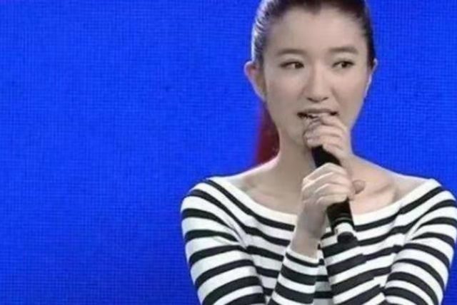 她在非诚勿扰上从不露脸，化妆成“猫女”没人敢追求，后来怎样了？