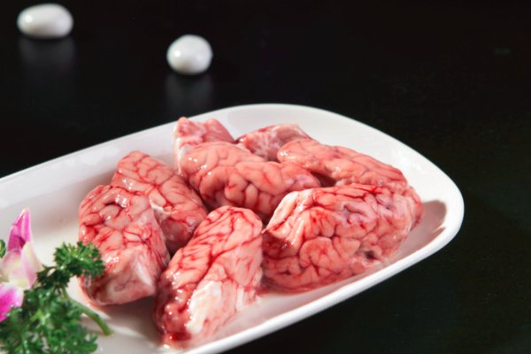 生吃猪脑的危害都有哪些？