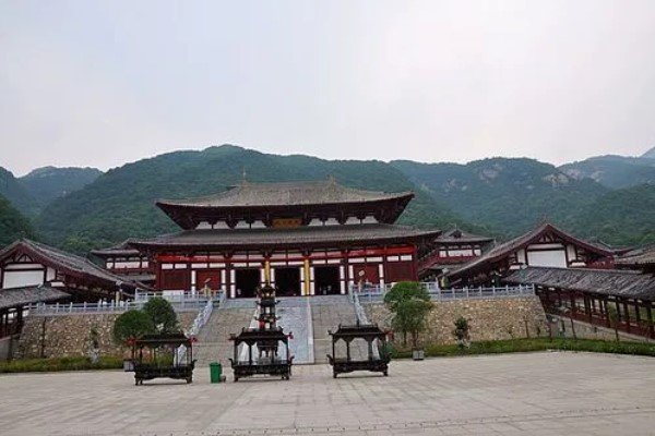 中国有几个佛教学院