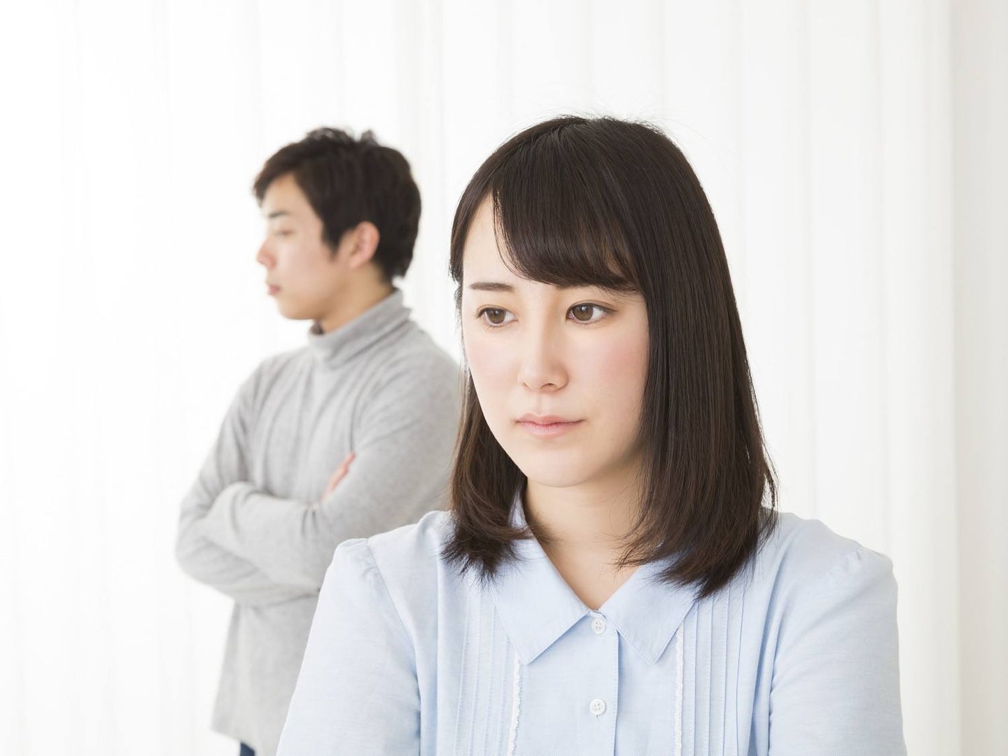 老公和闺蜜出轨了，要不要原谅他？