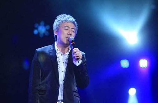 歌词最后的一句是“忘了就好”叫什么歌？