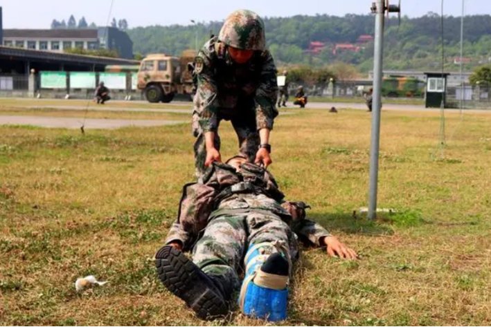 拽的读音是什么?