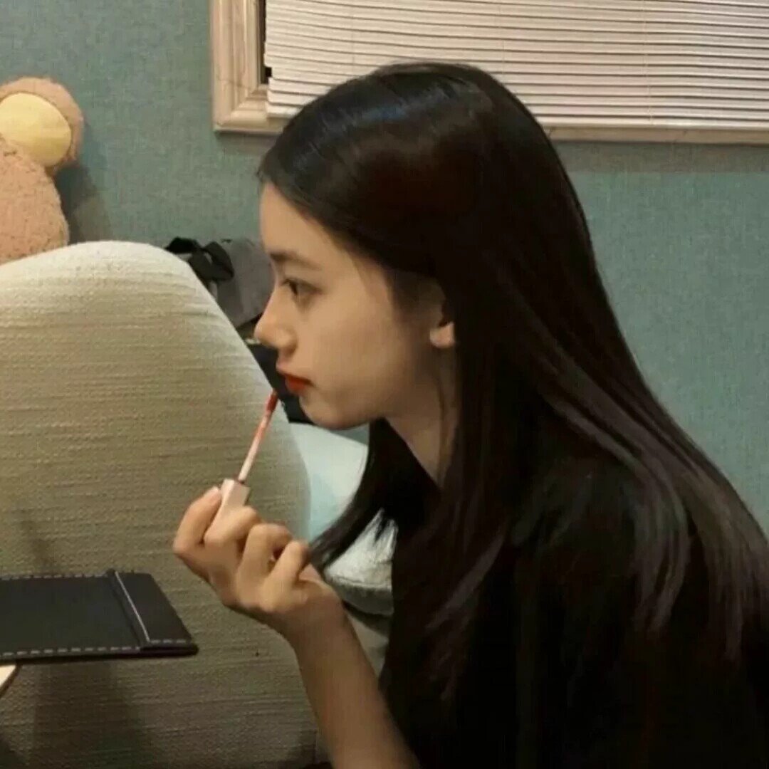 “爱是舍不得丢弃的痛苦”你有过不了了之的恋爱吗？