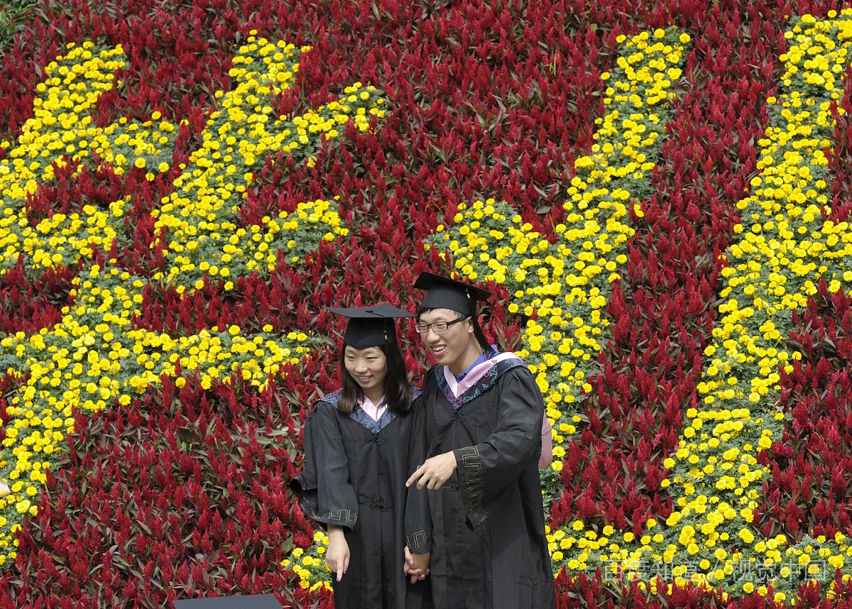 大学生有偿代课的利与弊？