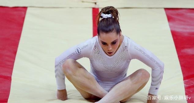 美女体操名将马罗尼,曾被称为赛场精灵,因不雅照流出后来怎样?