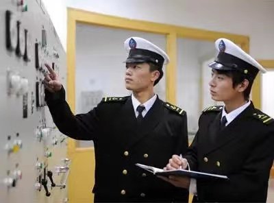 学海员去哪个学校好呢