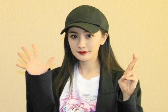 杨幂粉丝名叫绿苑的原因是什么？