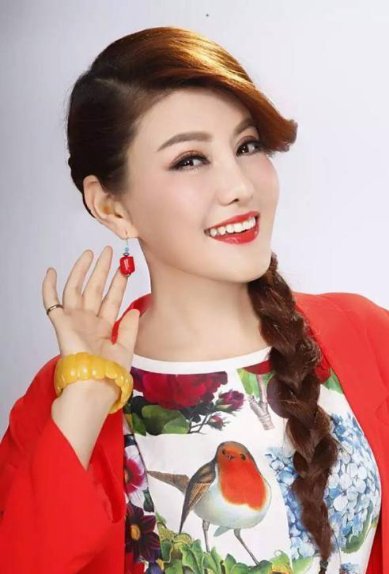 哪些明星的名字是四个字的？