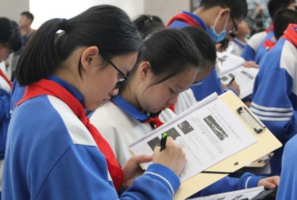 初中开学时间是多久啊？